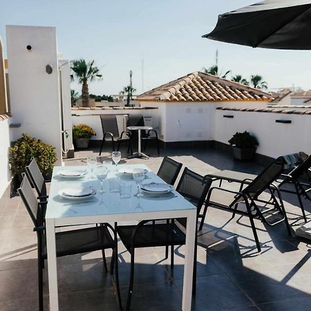Stunning 2 Bedroom Apartment With Pool View Alicante Extérieur photo