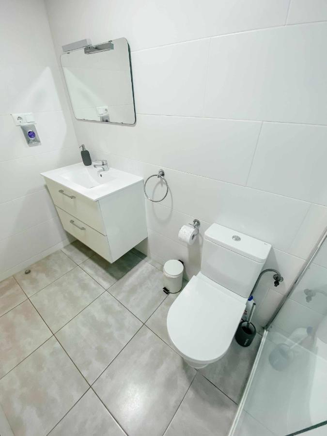 Stunning 2 Bedroom Apartment With Pool View Alicante Extérieur photo